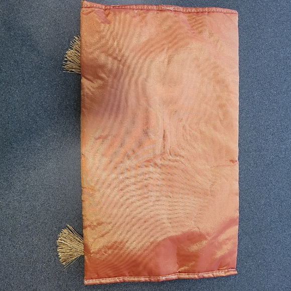 Tissue Box Cover - Picture 4 of 5